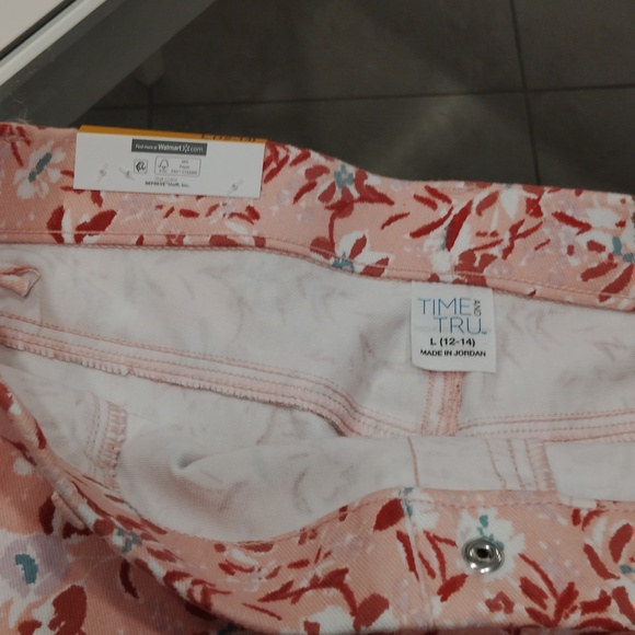 Woman pants - Picture 3 of 4